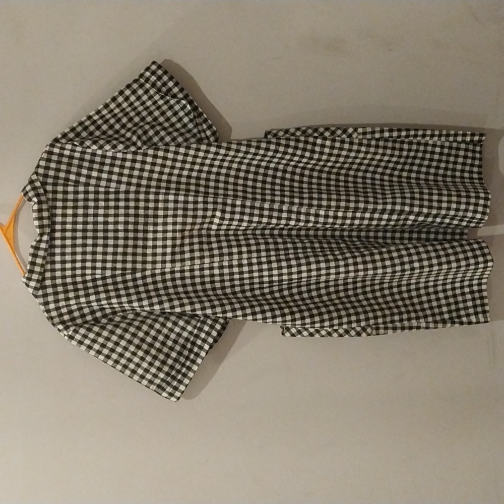 Chic Black and White Gingham Midi Dress - Picture 2 of 4